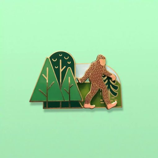 green enamel pin badge custom made